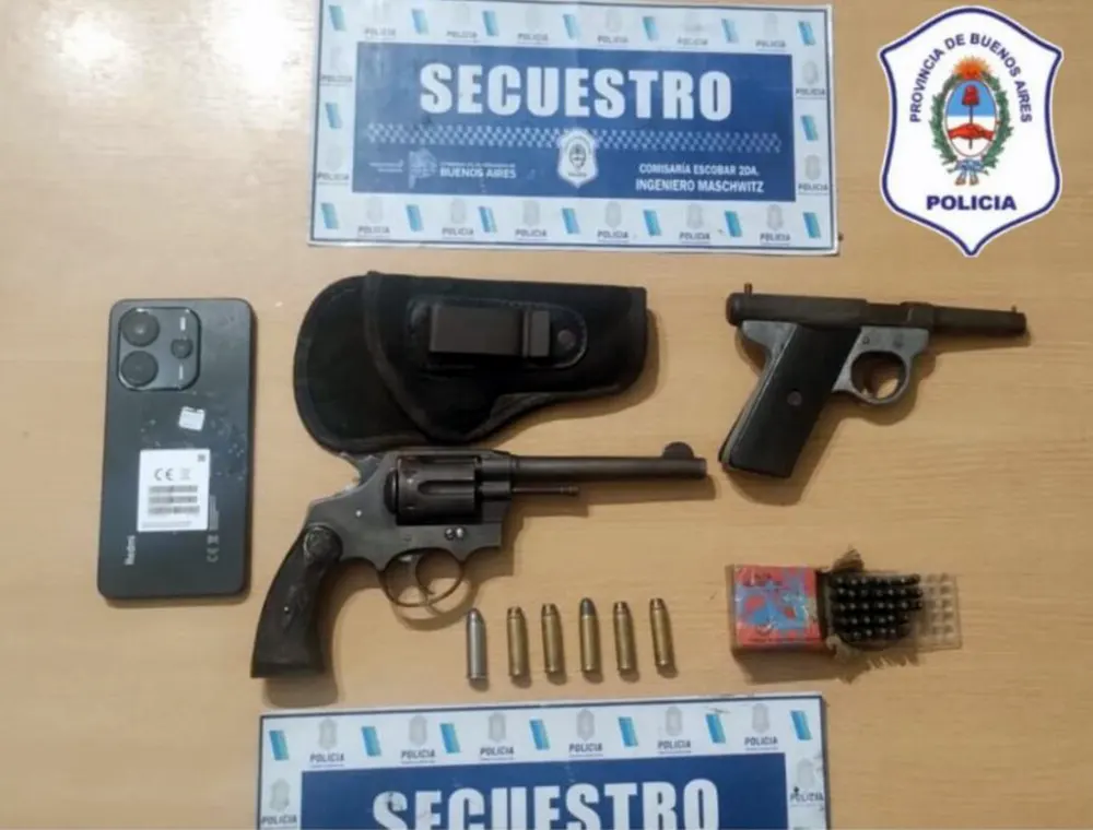 Tras el robo en la veterinaria se allanaron 4 domicilios y se secuestro dos armas, municiones y un celular.