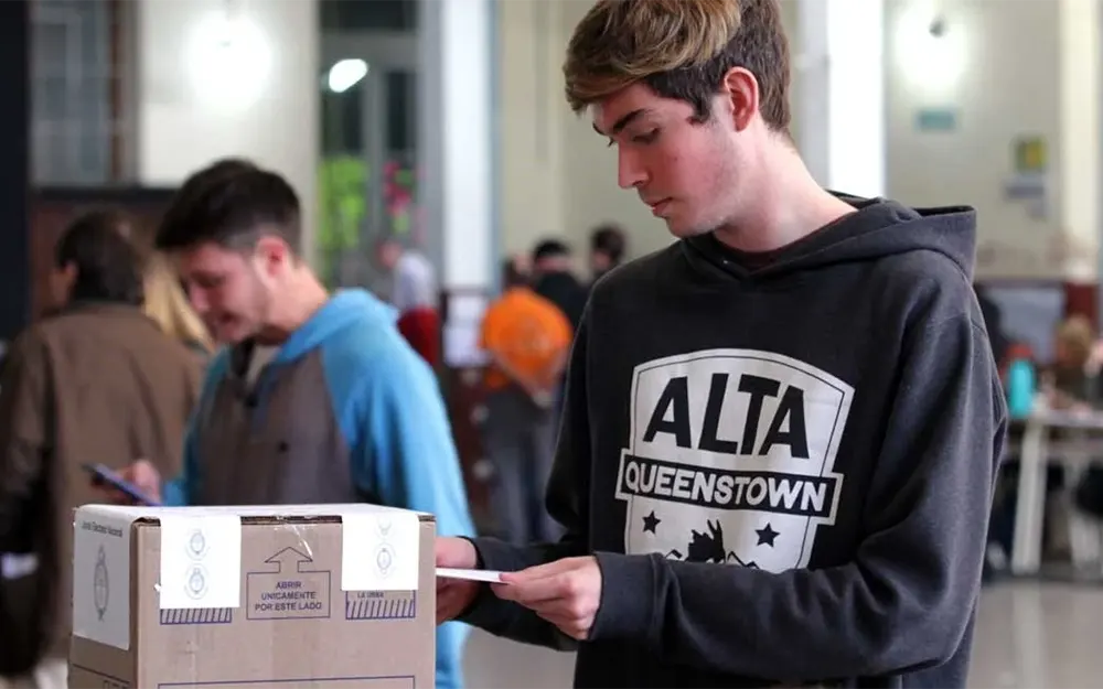 Elecciones 2025: el primer voto, un compromiso cívico de los más jóvenes