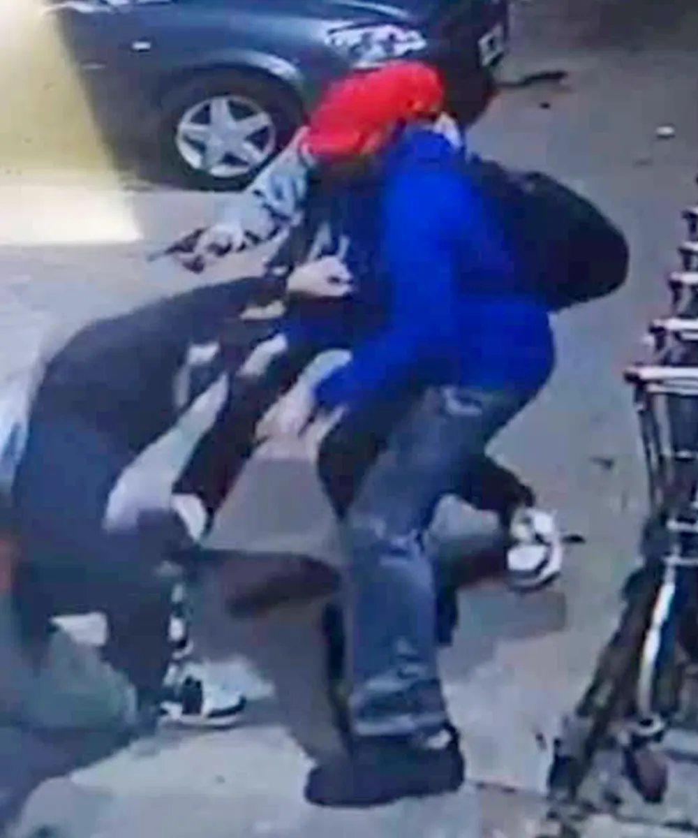 El asesinato quedó grabado por las cámaras de seguridad