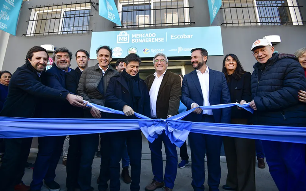 Axel Kicillof inauguró un Mercado de Alimentos Bonaerense en Escobar