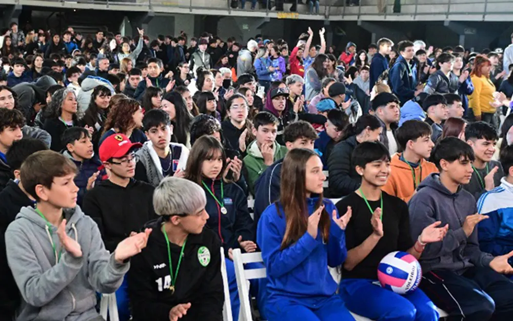 Alegría, compañerismo y premios en el cierre de los Juegos Escobarenses