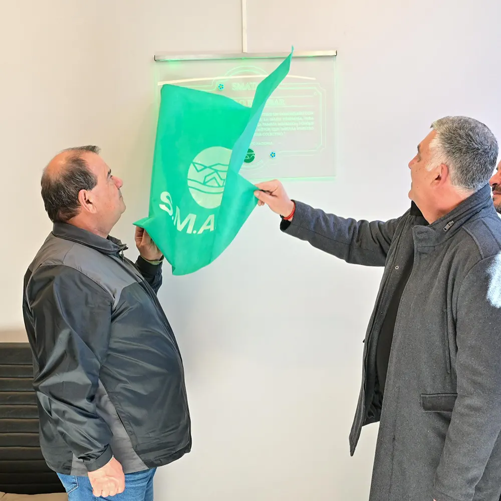 Descubren la placa simbólica que marca la finalización de la obra del Módulo Asistencial de Escobar