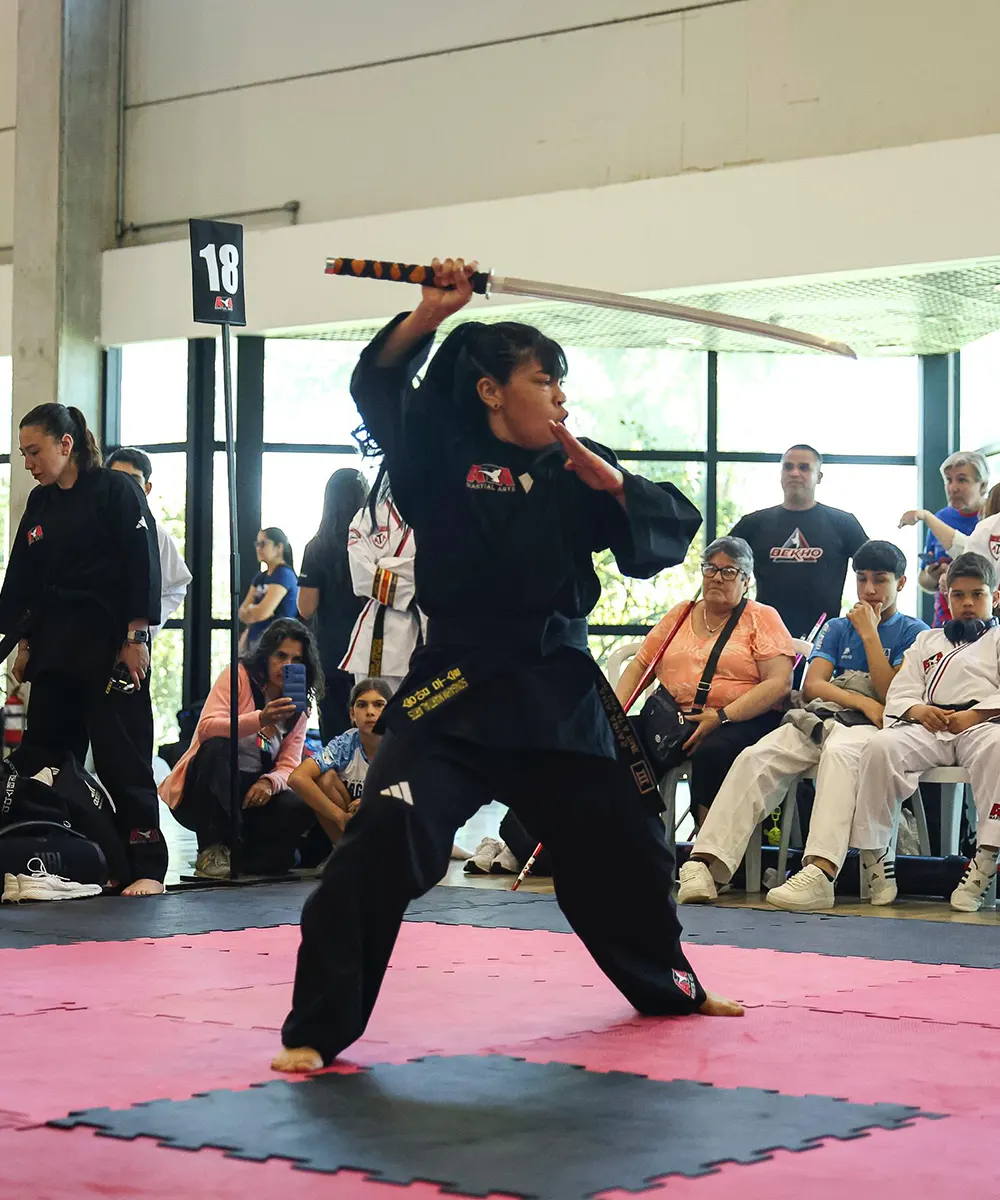Ana Arias en accion, logrando el Bronce del torneo de campeones