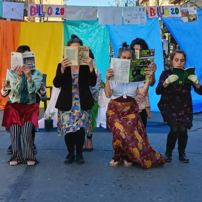 Recital de poesía que se dará en la biblioteca popular.