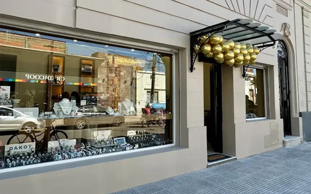 Ali Sil, un clásico del comercio escobarense que cambió de casa