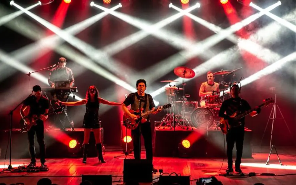 Una noche con la música de Cerati: Crimen en el teatro Seminari