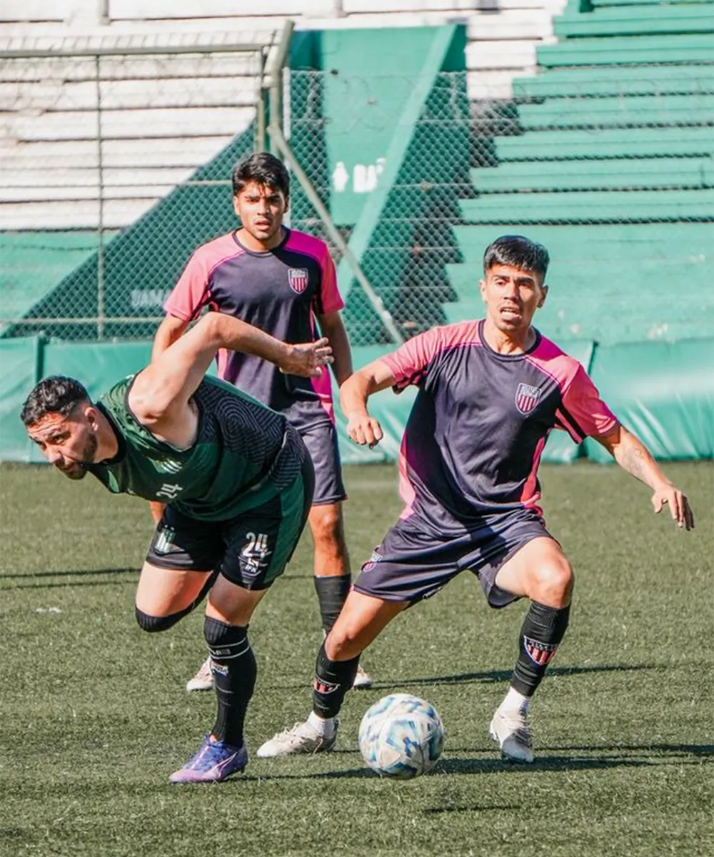 Partido de Atlético Escobar. Uno de los equipos de La Liga Escobarense que jugará el Federal