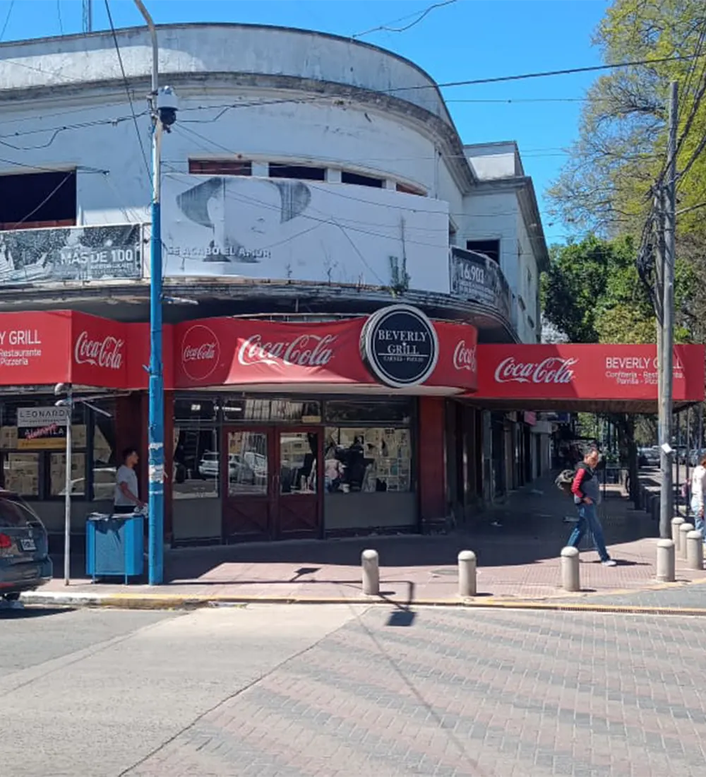 Local de Beverly Grill, donde ahora abrirá Mostaza