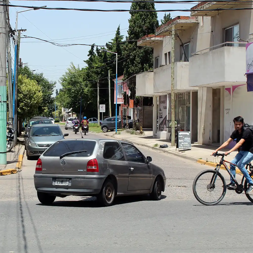 Esquina de Tapia de Cruz y San Lorenzo