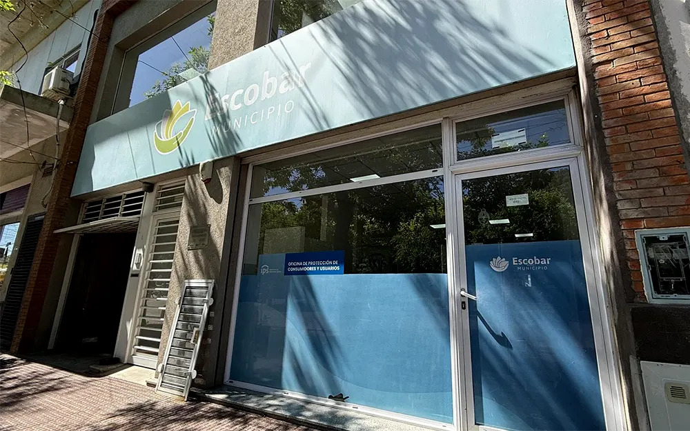 Defensa al Consumidor trasladó su oficina frente a la plaza de Escobar