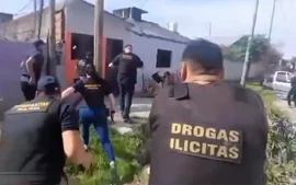 Operativo policial por narcomenudeo en Saviio