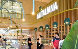 La nueva sucursal de La Italiana está sobre la avenida San Martín y tiene un salón con capacidad para 120 personas. Ofrece cafetería, platos y elaboración a la vista.