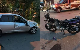 Choque entre un auto y una moto en el barrio Parque Norte de Garín
