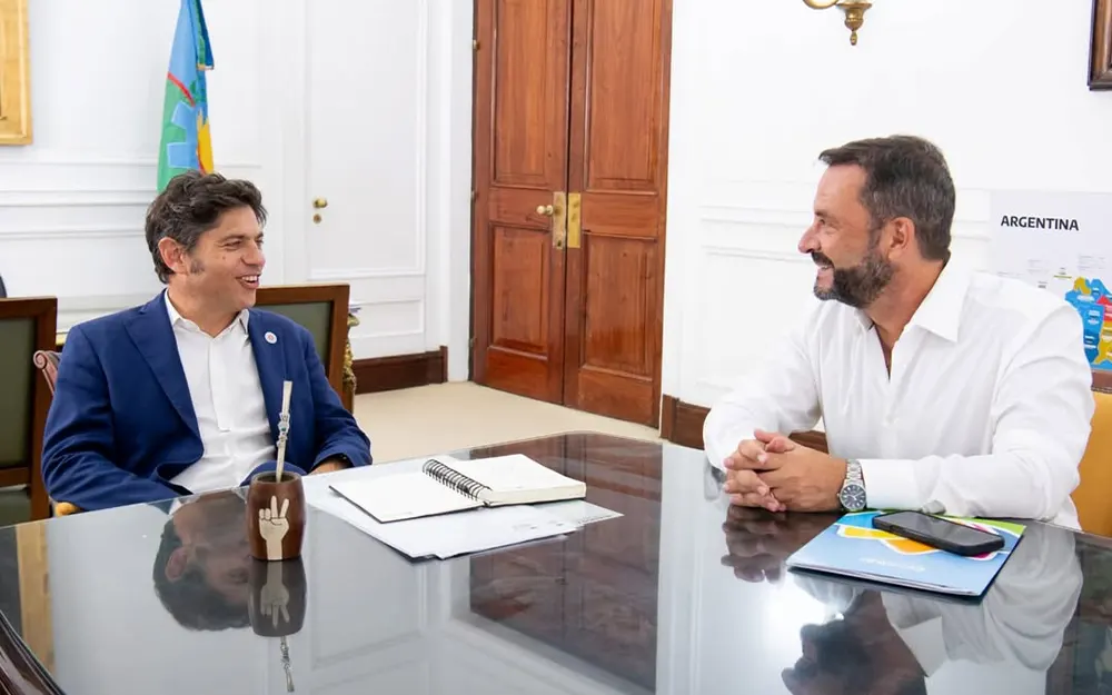 Mano a mano en La Plata: Ariel Sujarchuk se reunió a solas con Axel Kicillof