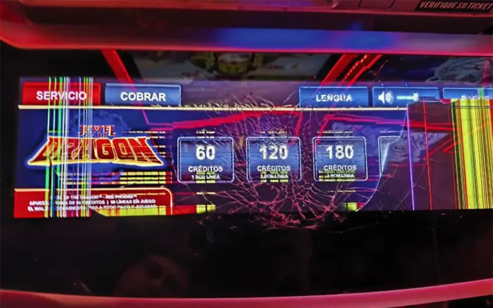 Un vecino de Garín causó destrozos en un bingo de Pilar y lo detuvieron