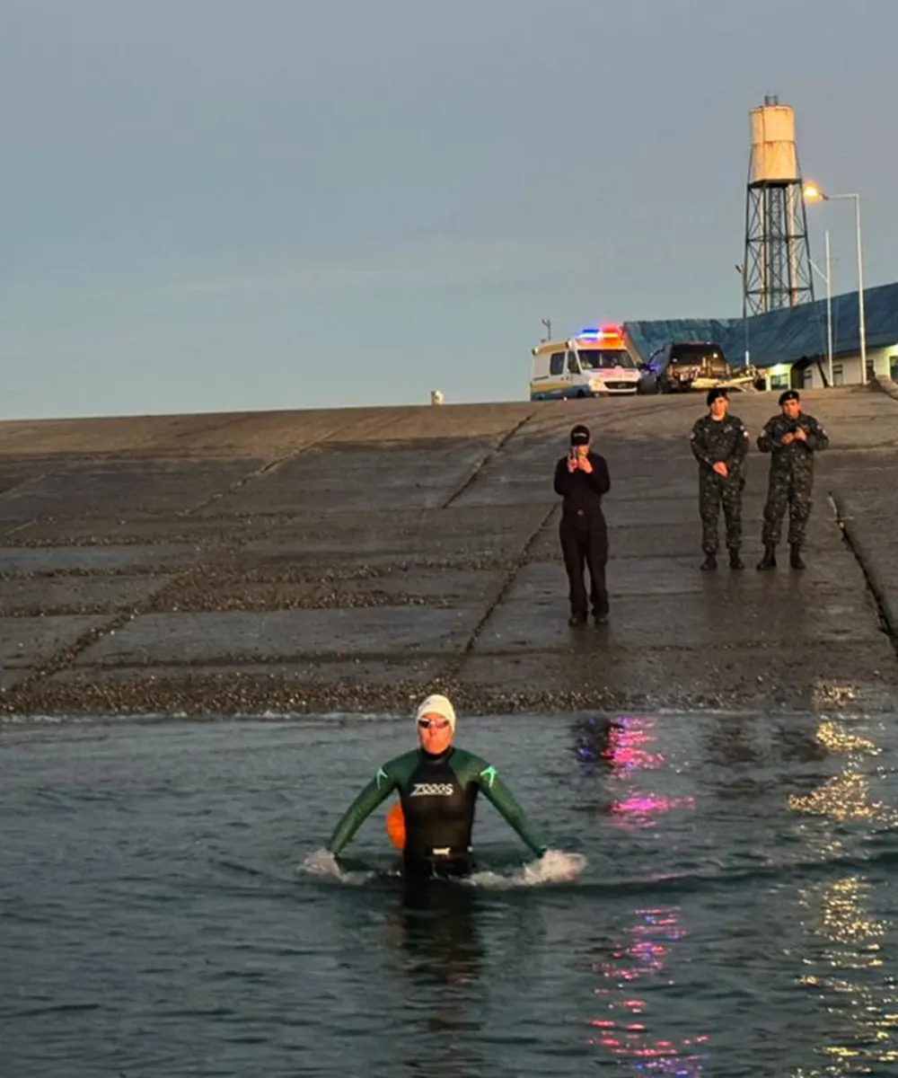 Lorena Fern&aacute;ndez en el Estrecho de Magallanes