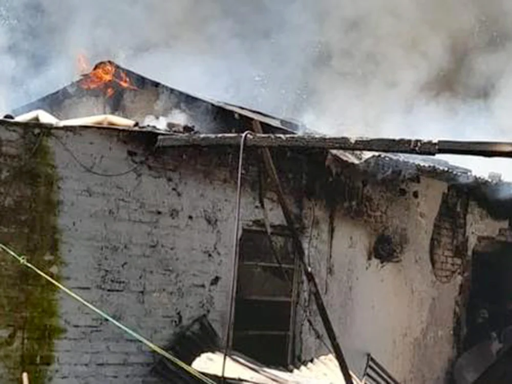 Incendio en una vivienda de Loma Verde