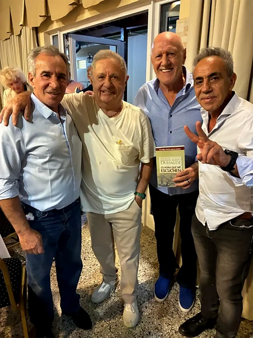 Cariglino, Duhalde, Acu&ntilde;a y Guzm&aacute;n