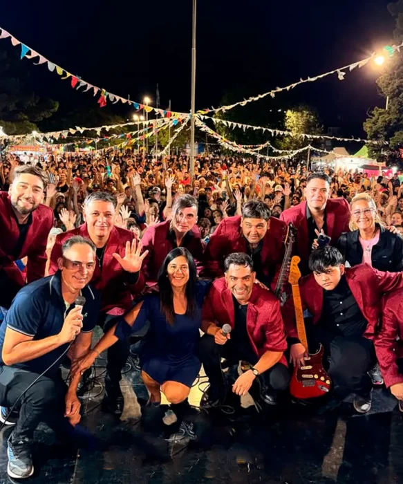 Grupo de cumbia Karicia