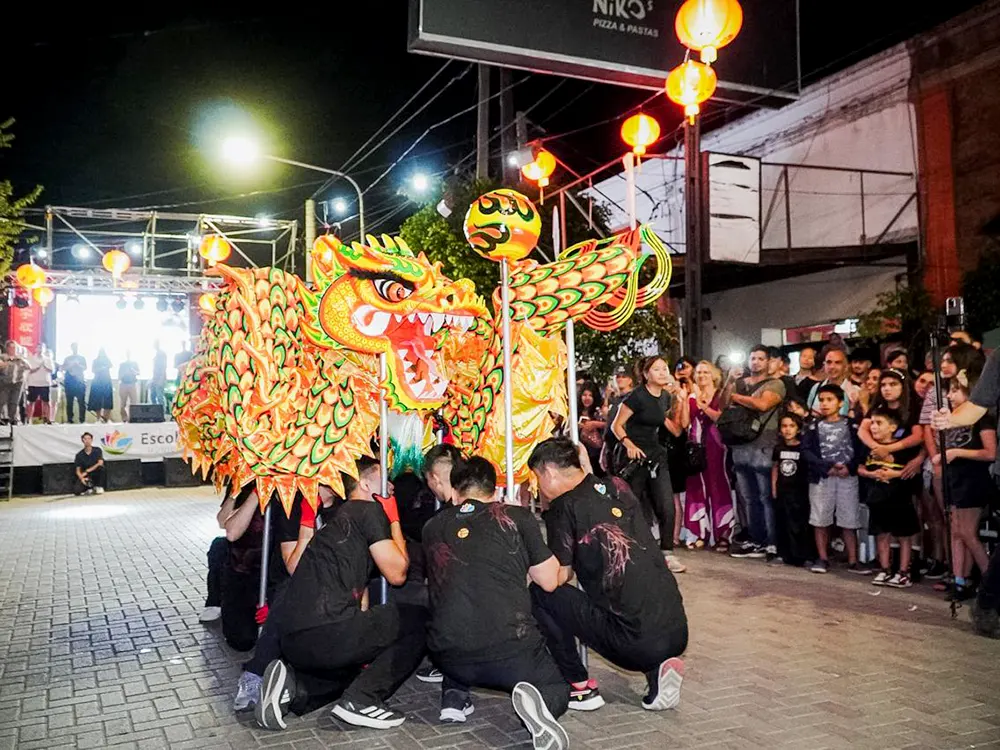 Danza del Drag&oacute;n el evento de A&ntilde;o Nuevo Chino en Bel&eacute;n de Escobar