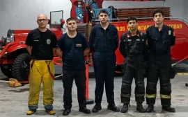Bomberos voluntarios de Escobar