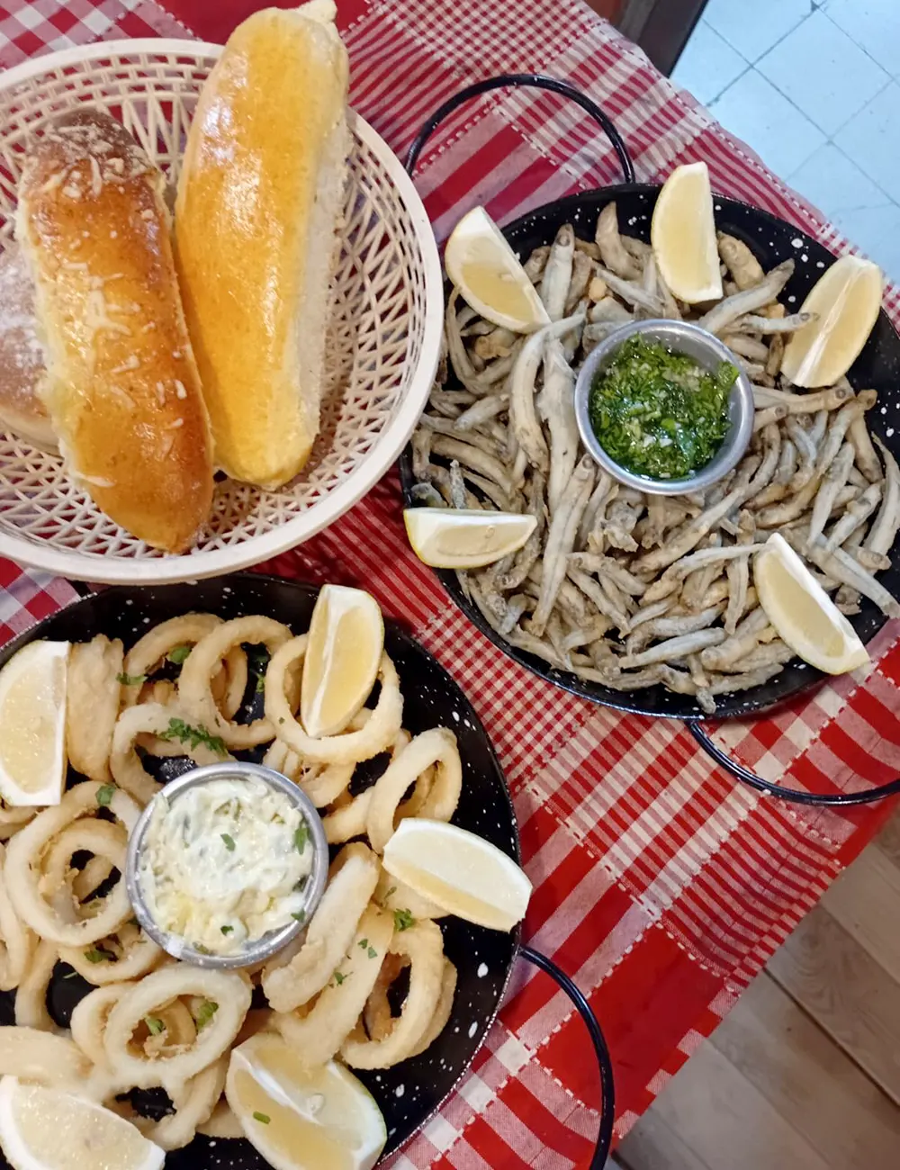 Comida del bodeg&oacute;n.