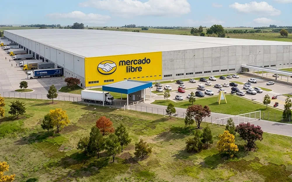 Caos vial: preocupa en Loma Verde la llegada del mega depósito de Mercado Libre