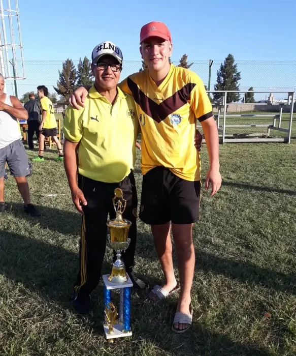 Joven motocilcista jubada en el Club Atletico  de Belen de Escobar