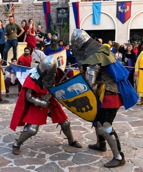 Soft combat disciplina de combates utilizando armas en el universo medial.