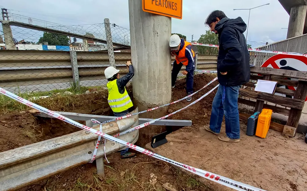 Al final, Autopistas del Sol construirá un nuevo puente peatonal en el kilómetro 50