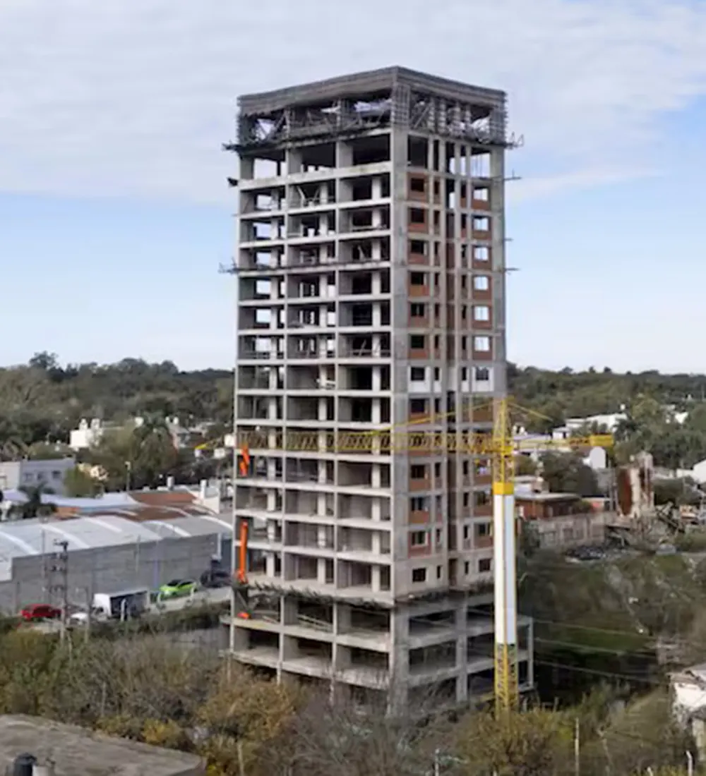 vista del edificio abandonado