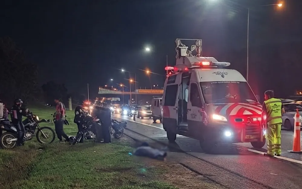 Tragedia en Panamericana: un motociclista murió al ser atropellado por una camioneta
