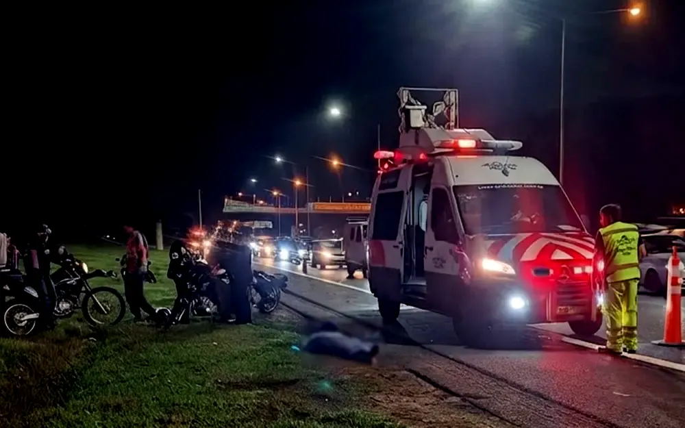 Tragedia en Panamericana: un motociclista murió al ser atropellado por una camioneta