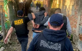 Efectivos detuvieron a un hombre por intento de homicidio en el barrio Villa Bote.