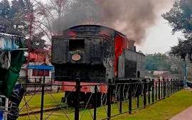 Histórica locomotora de la estación de Escobar