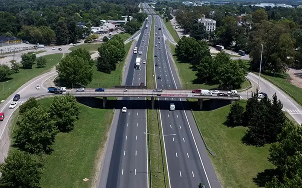 Vista desde un dron del puente de Loma Verde.