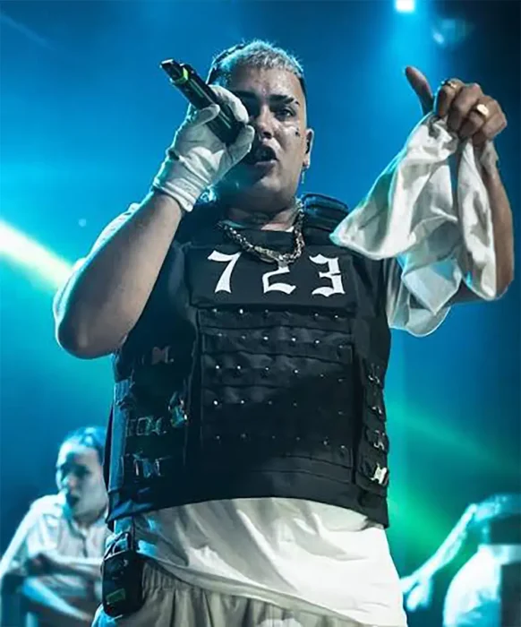 Callejero Fino en un show
