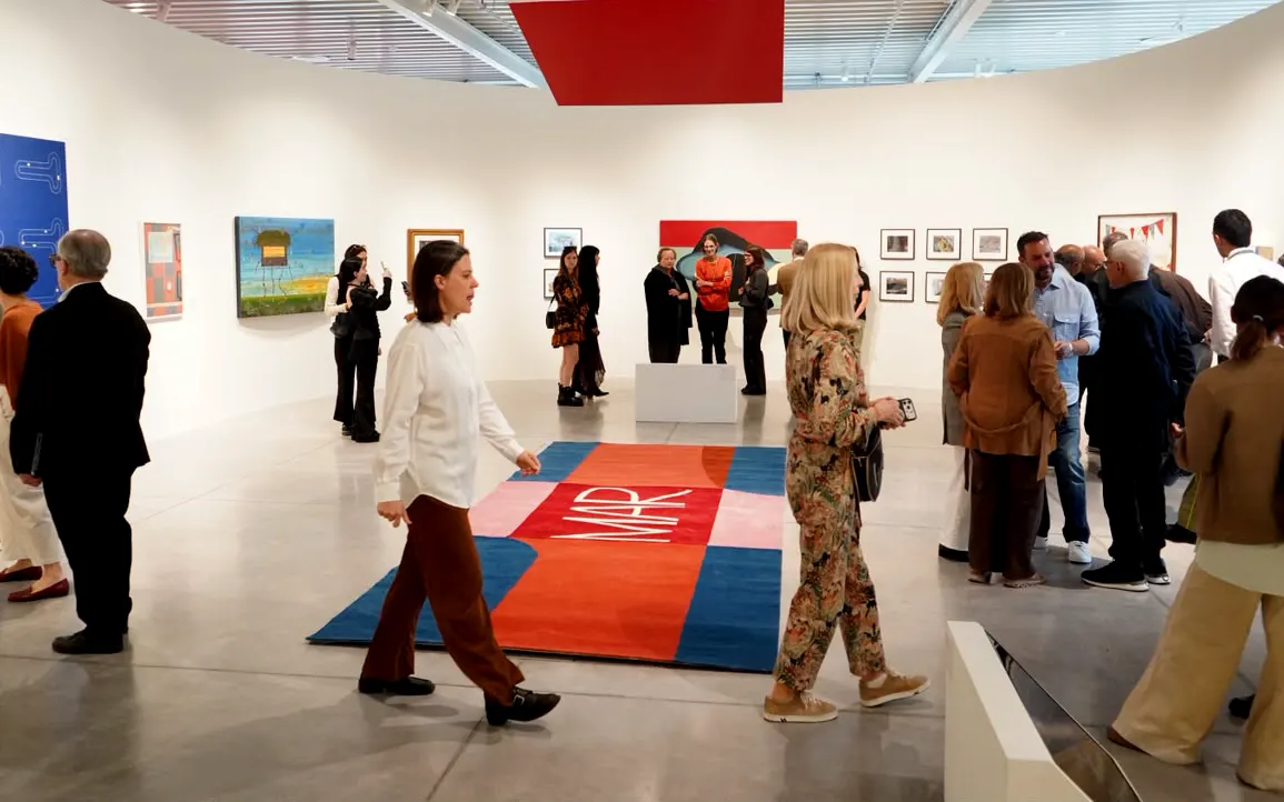 Exposición de arte en Mlaba Puestos