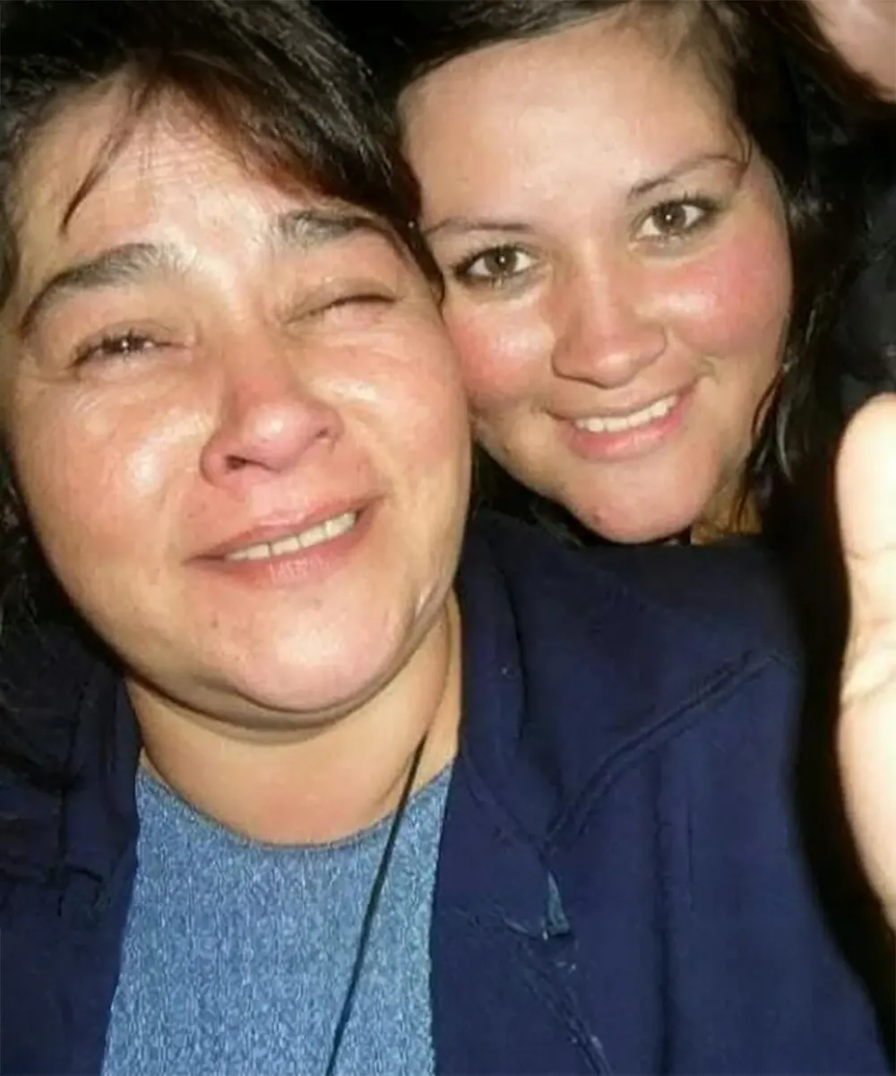 M&oacute;nica Berruti junto a su hija.