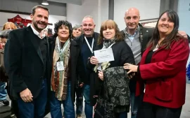 autoridades municipales y representantes de entidades