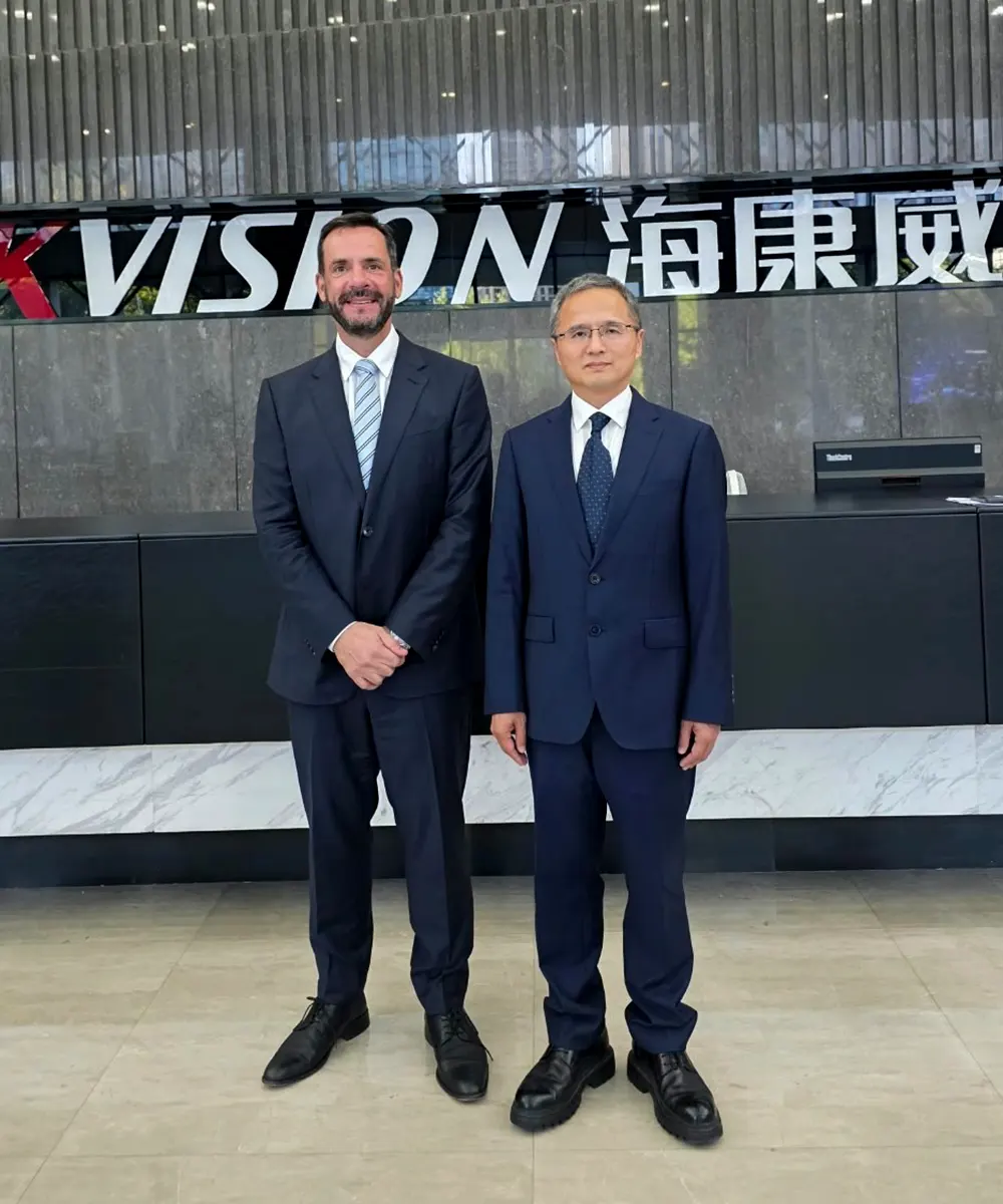 Ariel Sujarchuk y Xu Peng