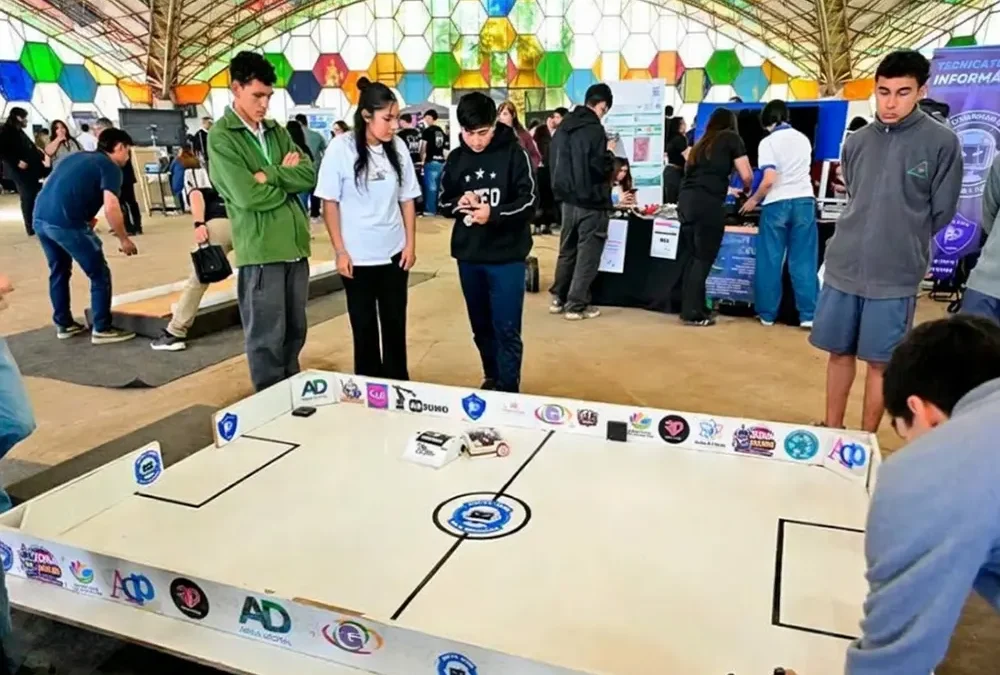 Escuelas con visión de futuro: Escobar fue sede de una feria regional de educación técnica
